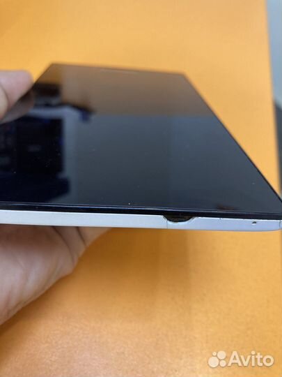 Планшет Lenovo Tab 2 A7-30HC