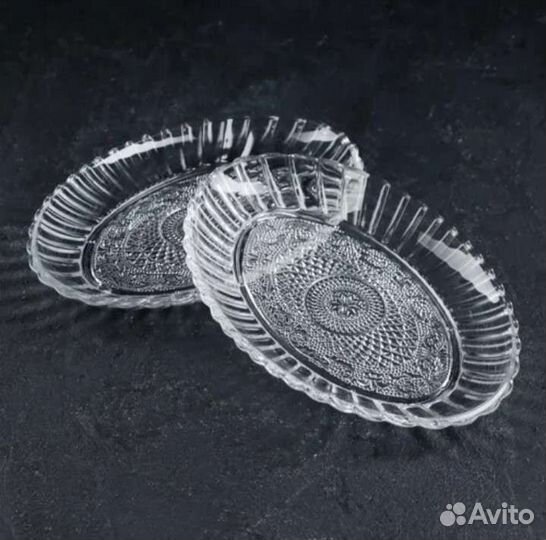 Блюдо стеклянное для нарезок и фруктов 26*18,5