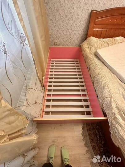 Прадаю детский кровать с матрасом