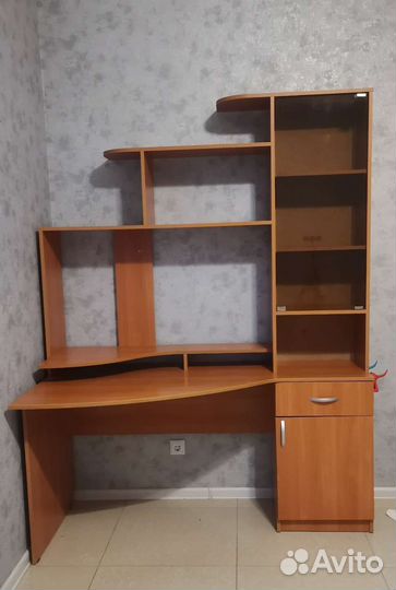 Компьютерный стол со шкафом бу