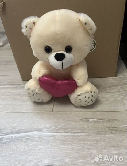 Плюшевый медведь со звуковым эффектом I love you