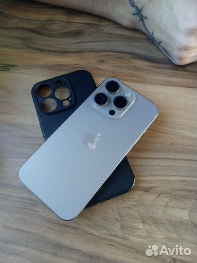 iPhone 15 Pro, 256 ГБ