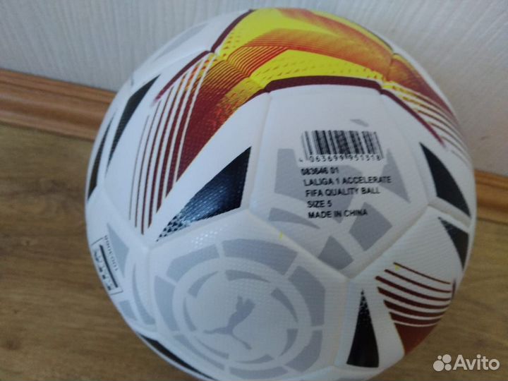 Футбольный мяч Santader Puma LaLiga omb s.5 Pro