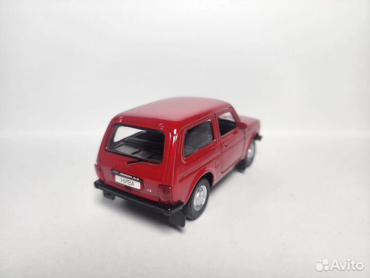 Нива ваз 2121 Welly 1:34