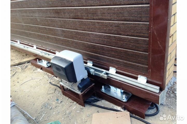 Ремонт выдвижных ворот/ ремонт шлагбаумов