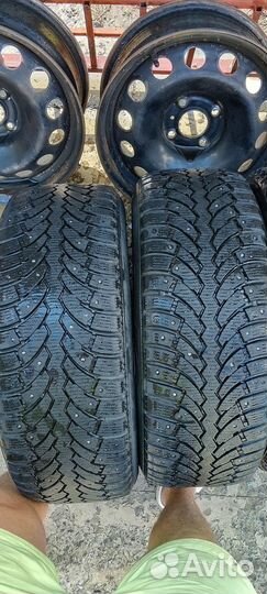 Bridgestone Blizzak Ice 215/55 R16 97H