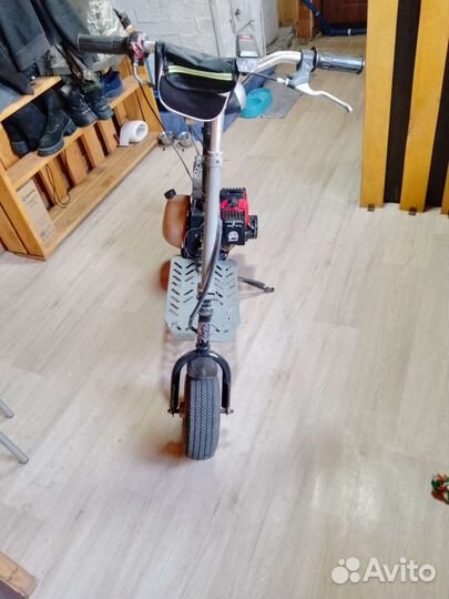 Бензосамокат