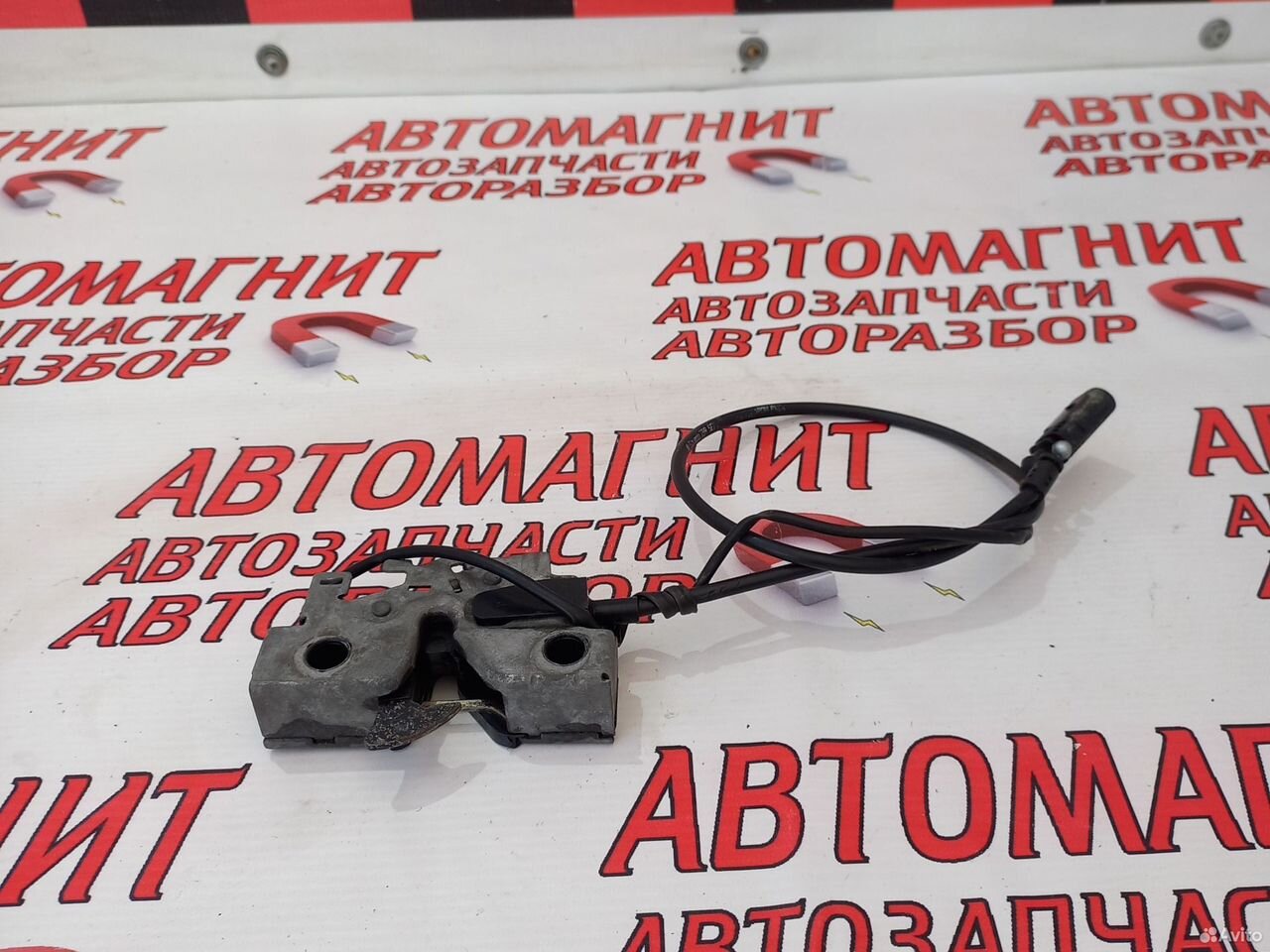 Замок капота Шкода Октавия А7