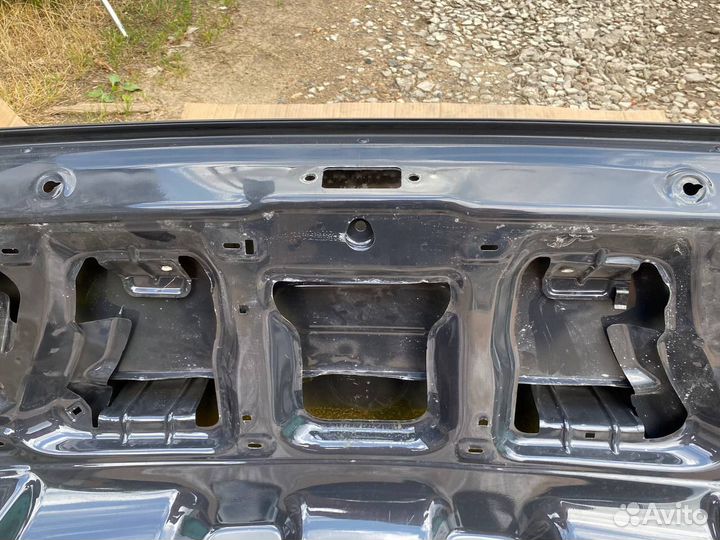 Крышка багажника volkswagen polo V 2013 оригинал