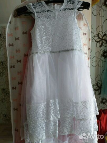 Платье праздничное