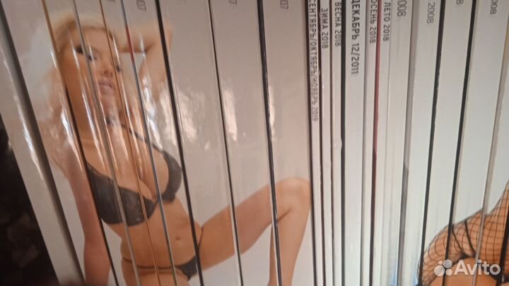 Журналы Плейбой и Максим