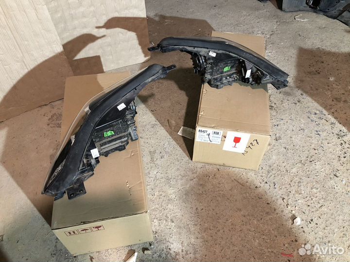 Правая фара Kia Sportage 2015-2022