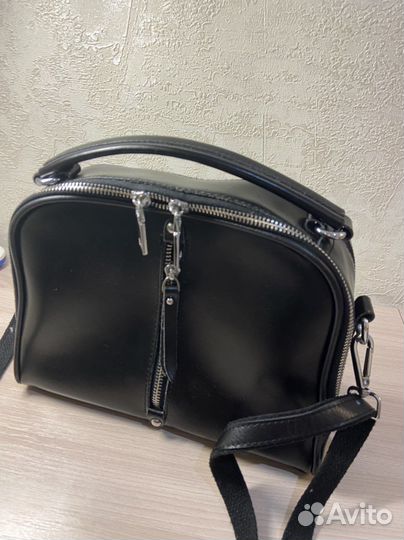 Кожаная женская сумка