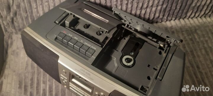 Sony CFD-S28L магнитофон