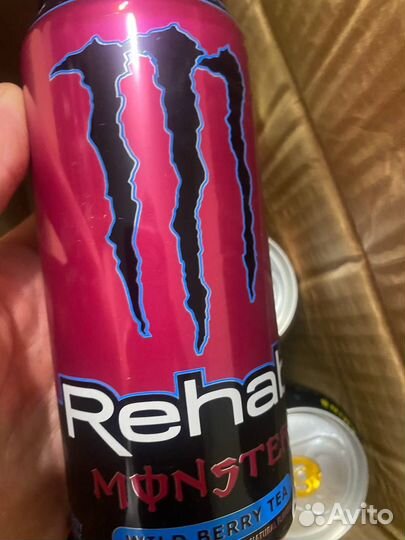 Банки от энергетиков