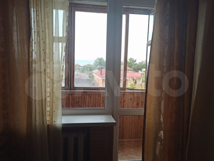 Комната 18 м² в 3-к., 2/3 эт.