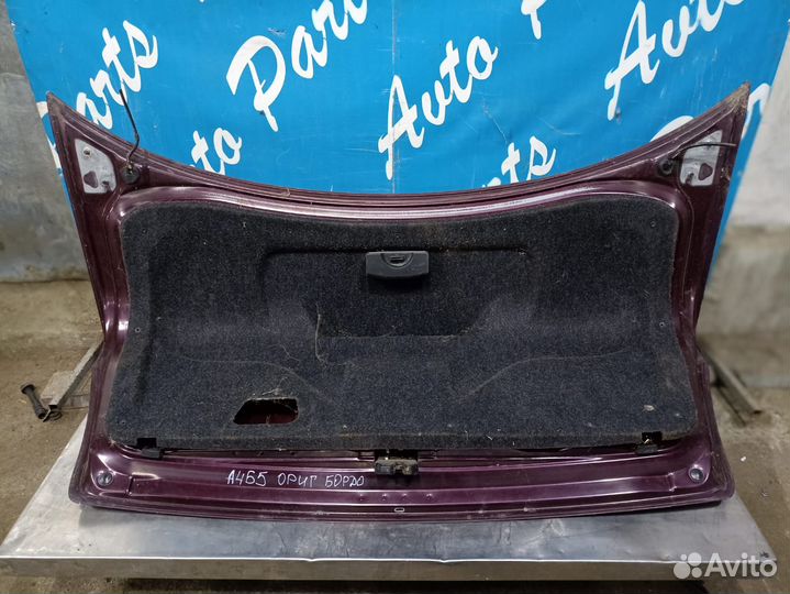 Ауди А4 Б5 крышка багажника красная