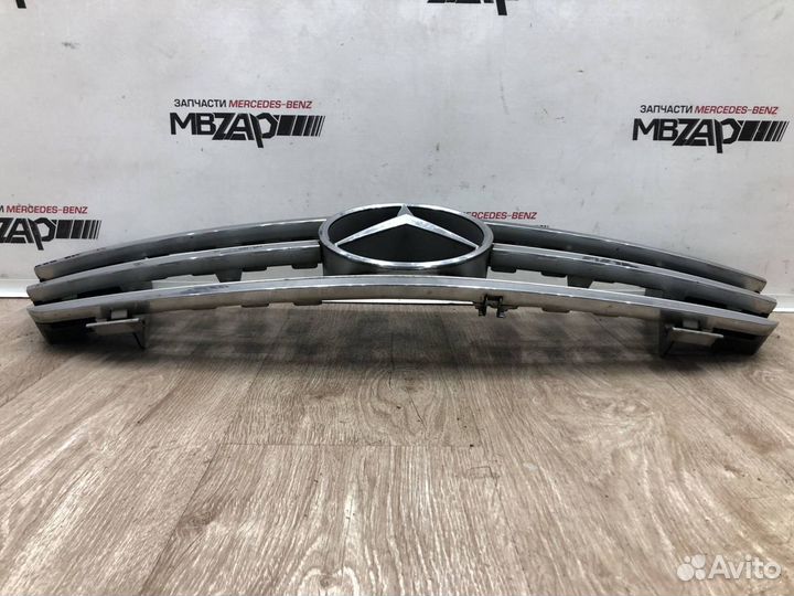 Решетка радиатора Mercedes W164 ML 164