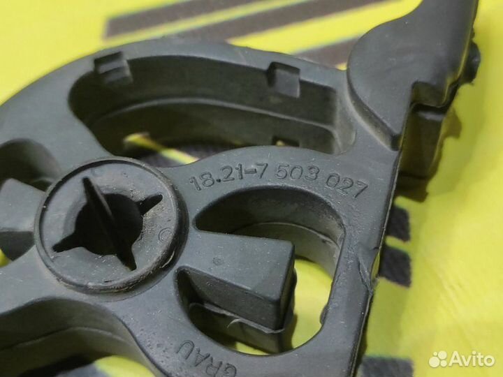 Крепление глушителя Bmw X5 E70 N62B48B 2008