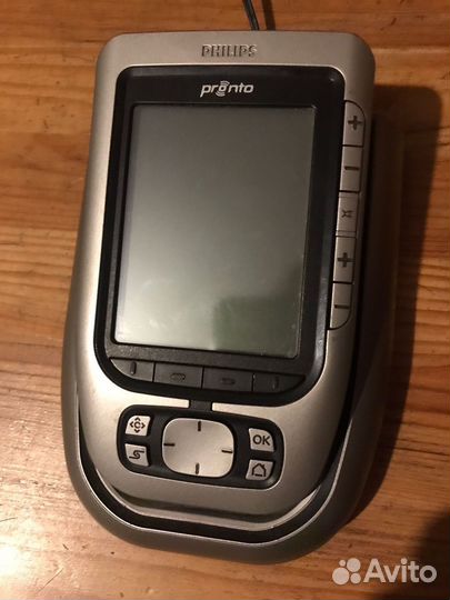 Универсальный пульт Philips SBC RU960/00