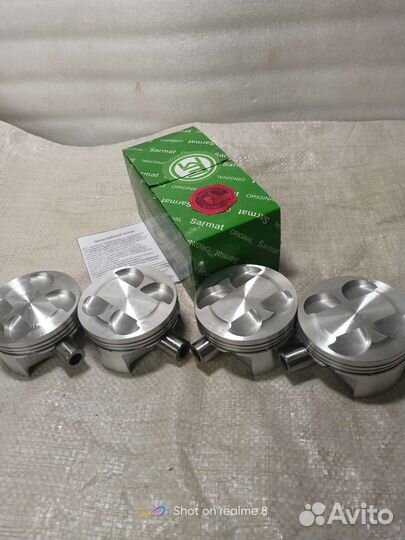 Поршни Приора 21126