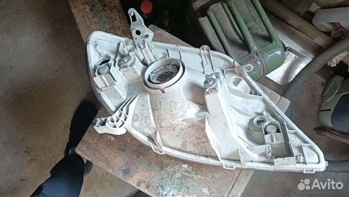 Фара левая филдер 120