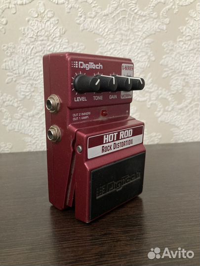 Примочка для гитары.HOT ROO rock distortion