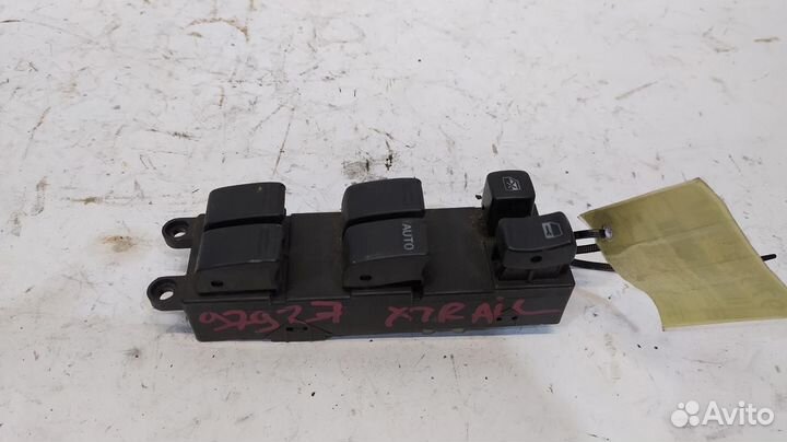 Блок управления стеклоподъемниками nissan X-Trail