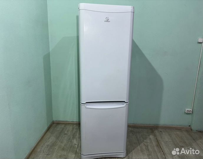 Холодильник бу indesit no frost