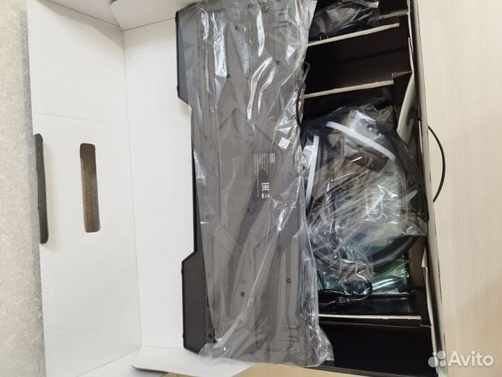 Игровой набор наушники,клавиатура,мышь,коврик нов