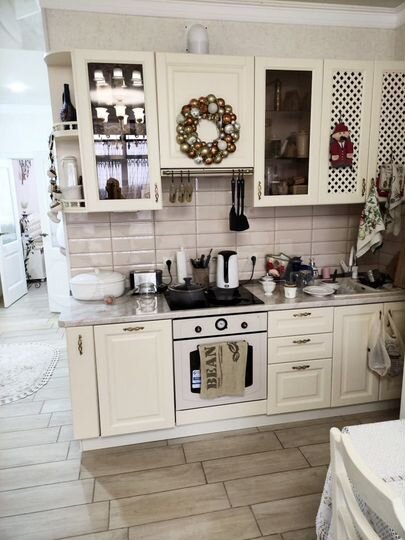 2-к. квартира, 60 м², 4/10 эт.