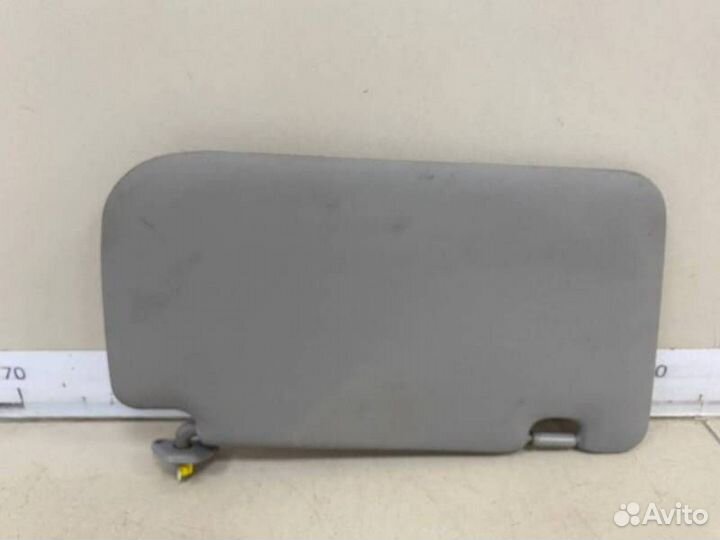 Козырек солнцезащитный внутри Nissan X-Trail T31 2