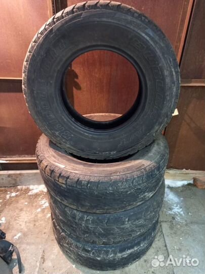 Bridgestone Dueler A/T 265/70 R16