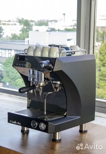 Кофемашина Manifesta Uno 1 GrV