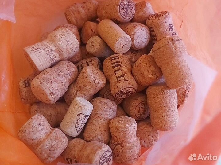 Пробки от вина/шампанского