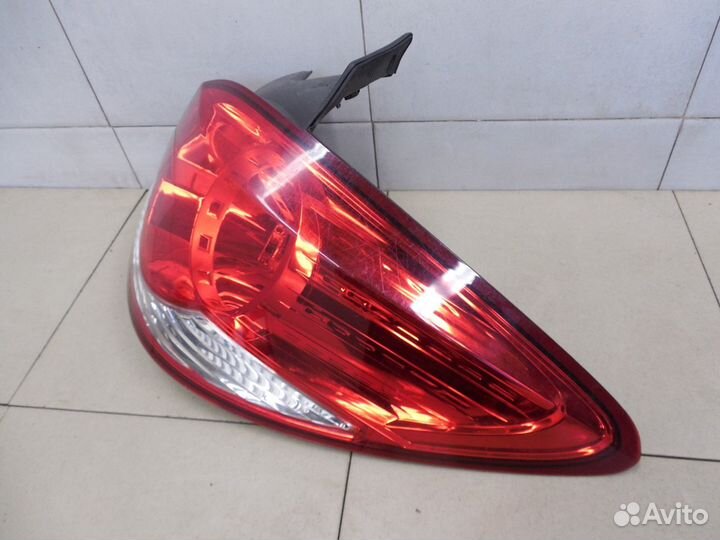 Фонарь задний правый Cruze 2009-2016