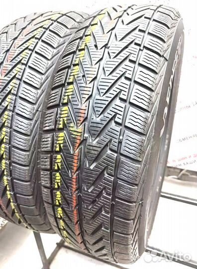 Vredestein Wintrac Xtreme 215/65 R16 98W