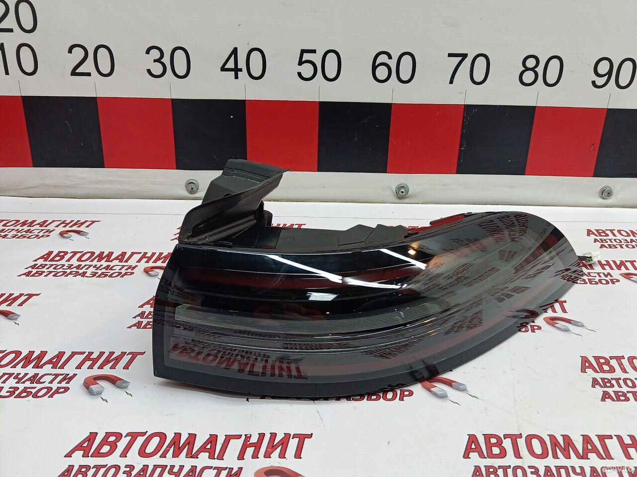 Фонарь задний правый Exeed Exlantix ET