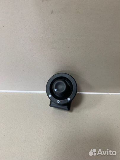 Блок управления зеркалами Renault Duster 2 (Hjd) 2