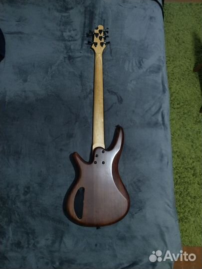 Бас гитара 5 струн Zombie