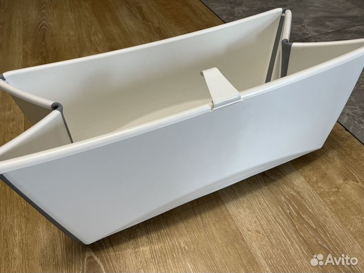 Детская ванна Stokke с горкой