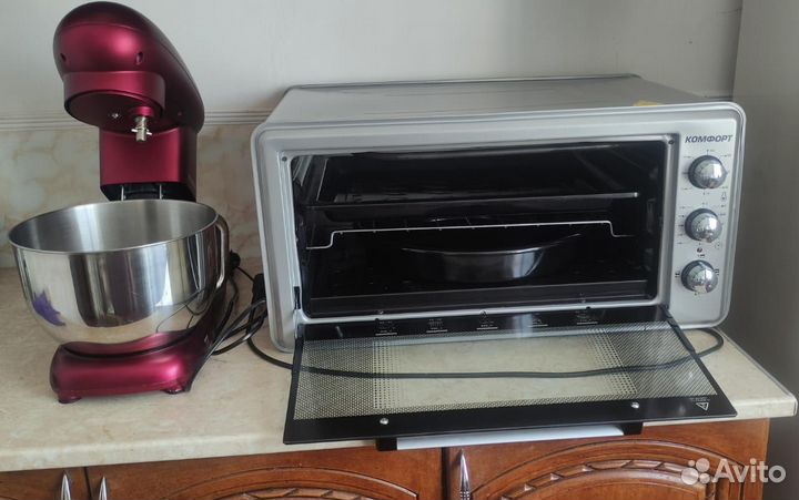Электро печь и тесто мес