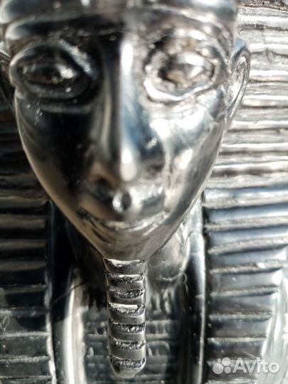 Бюст из африканского эбенового дерева