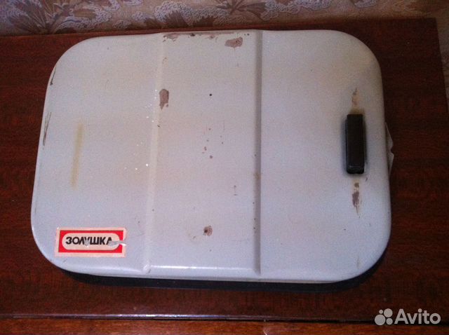 Механическая щётка для ковров 