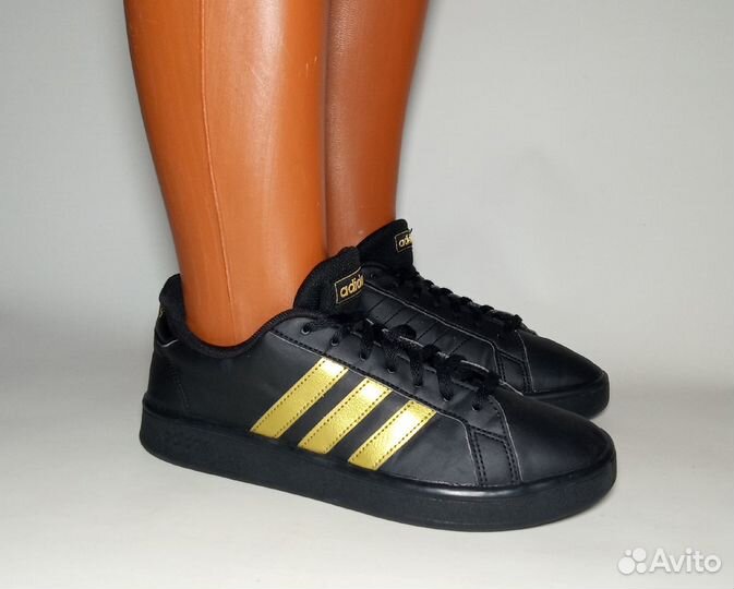 Кроссовки «adidas». UK -6,5 40