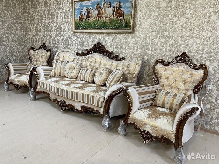 Диван два кресла