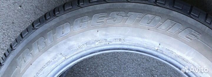 Bridgestone Dueler H/P Sport 215/65 R16