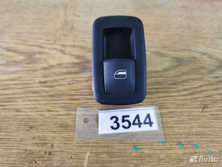 Блок кнопок стеклоподъемника