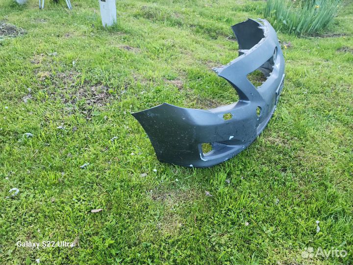 Бампер передний на toyota corolla 150