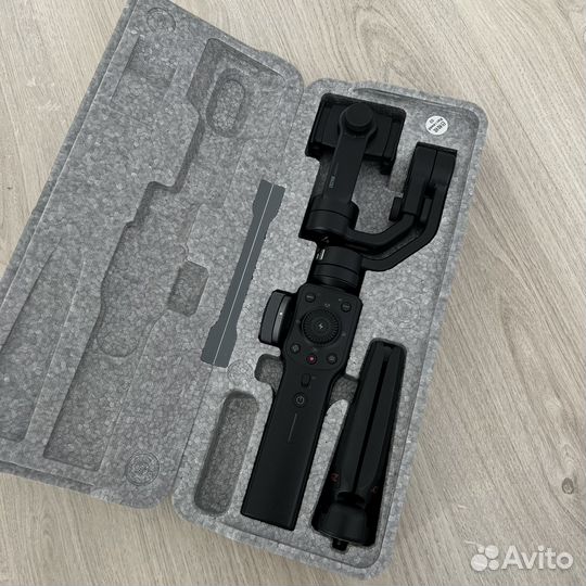 Стабилизатор для телефона zhiyun smooth 4